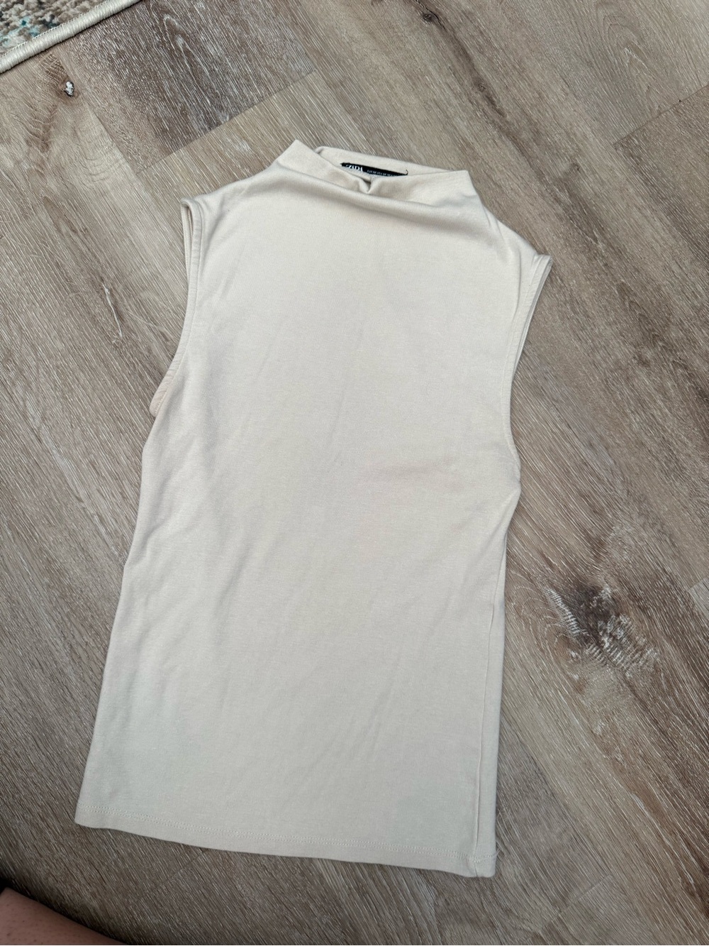 ZARA Sleeveless Mock Neck Women's Top - Cream